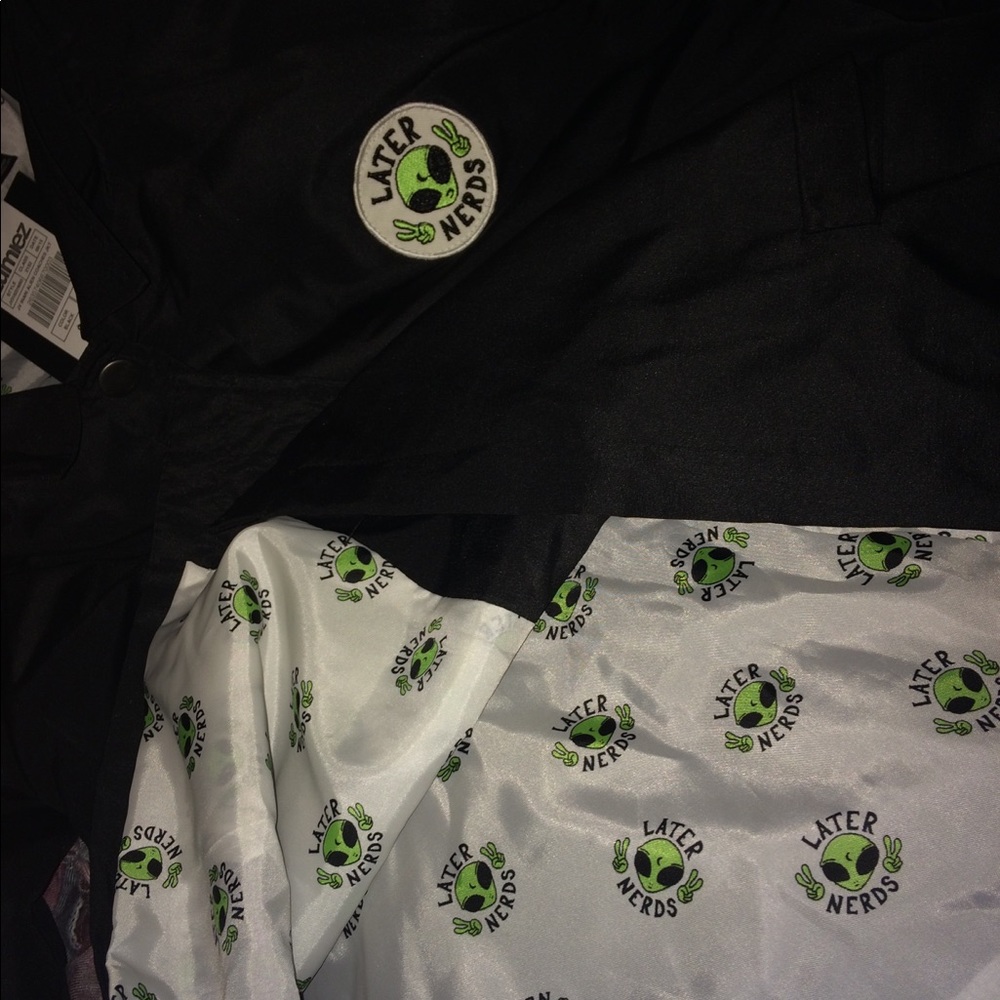 Jacket - Picture 3 of 3